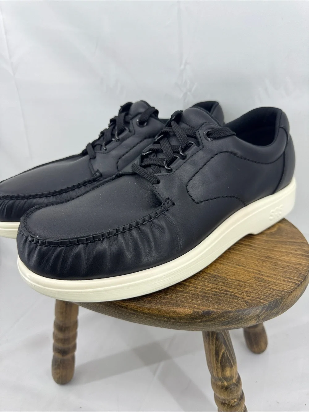 SAS Mens 'Bout Time LT Black Leather Lace-Up Casual Shoes w/ White Soles, sz 11N
